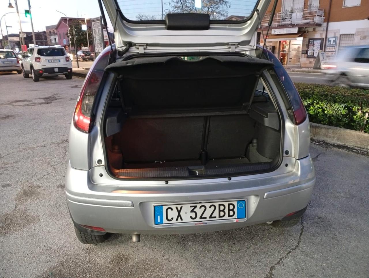 Opel Corsa 1.3 16V CDTI cat 5 porte Enjoy