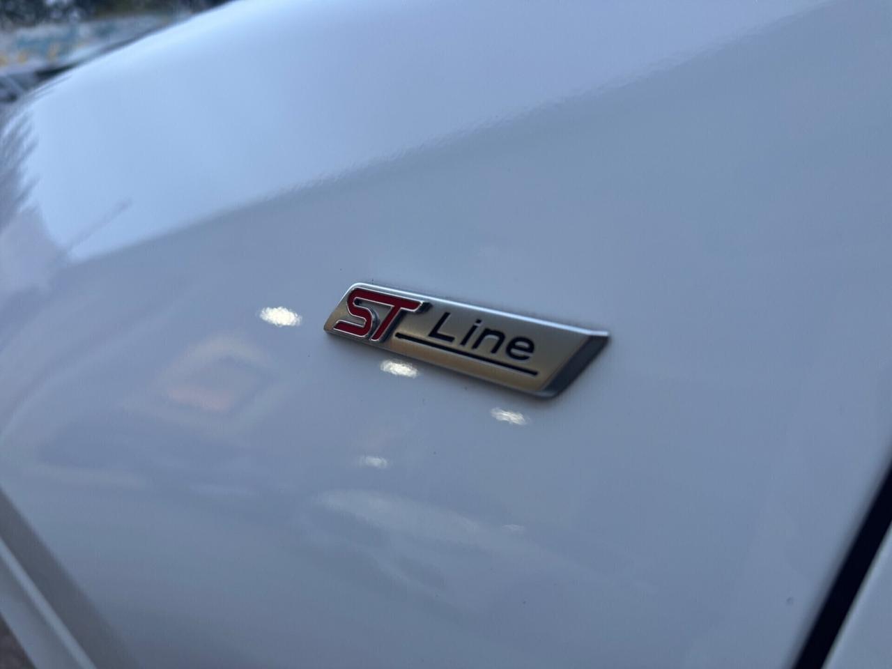 Ford Puma 1.0 EcoBoost Hybrid 125CV ST-Line X 2023