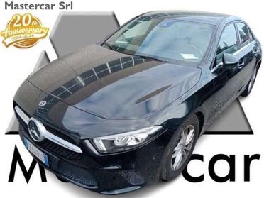 MERCEDES-BENZ A 180 A 180 d Business auto - FZ310SS