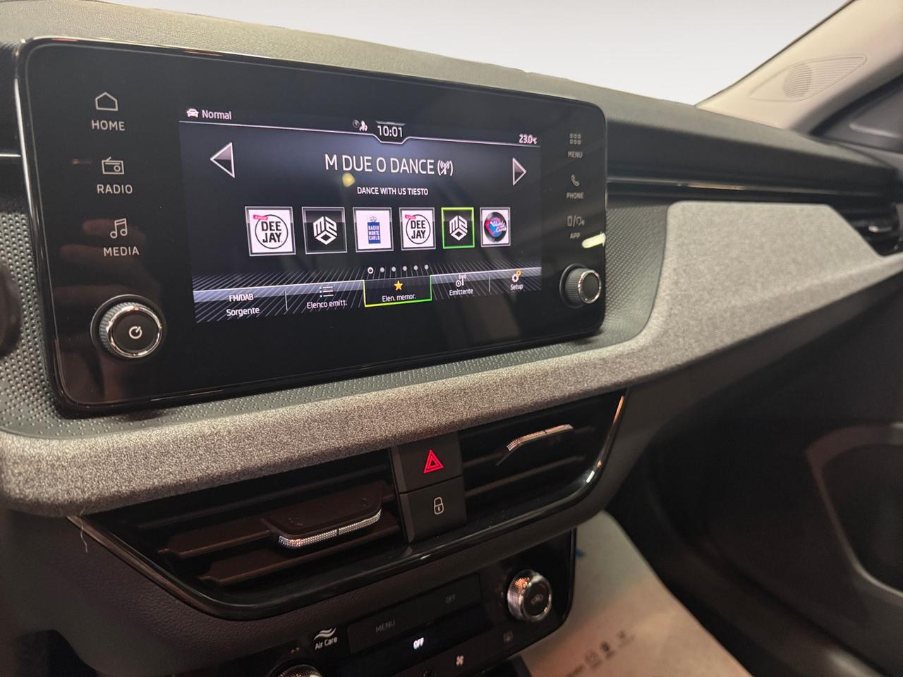 Skoda Kamiq 1.0 tsi Black Dots 115cv IVA ESPOSTA