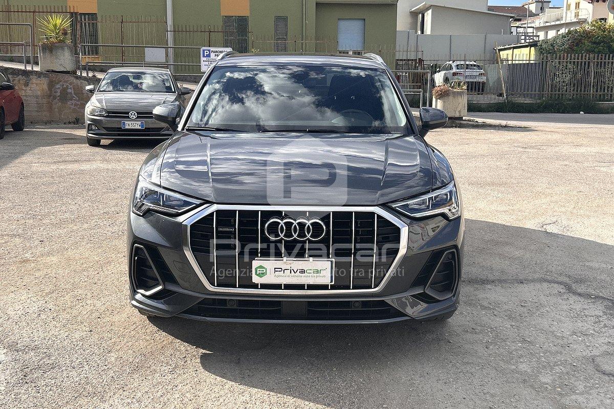AUDI Q3 35 TDI quattro S line edition
