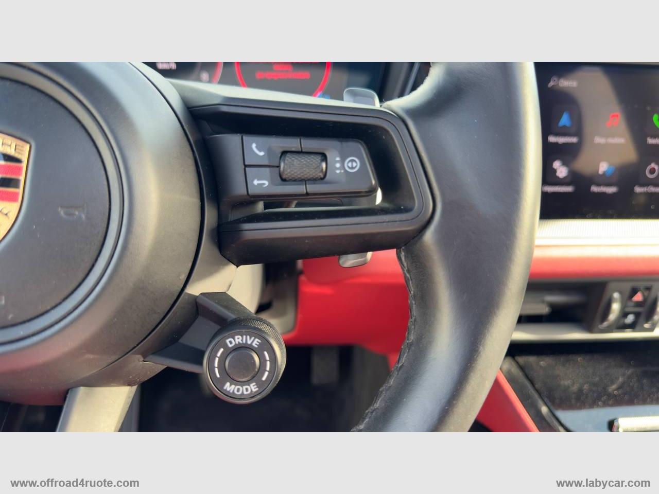 PORSCHE Cayenne 3.0 V6
