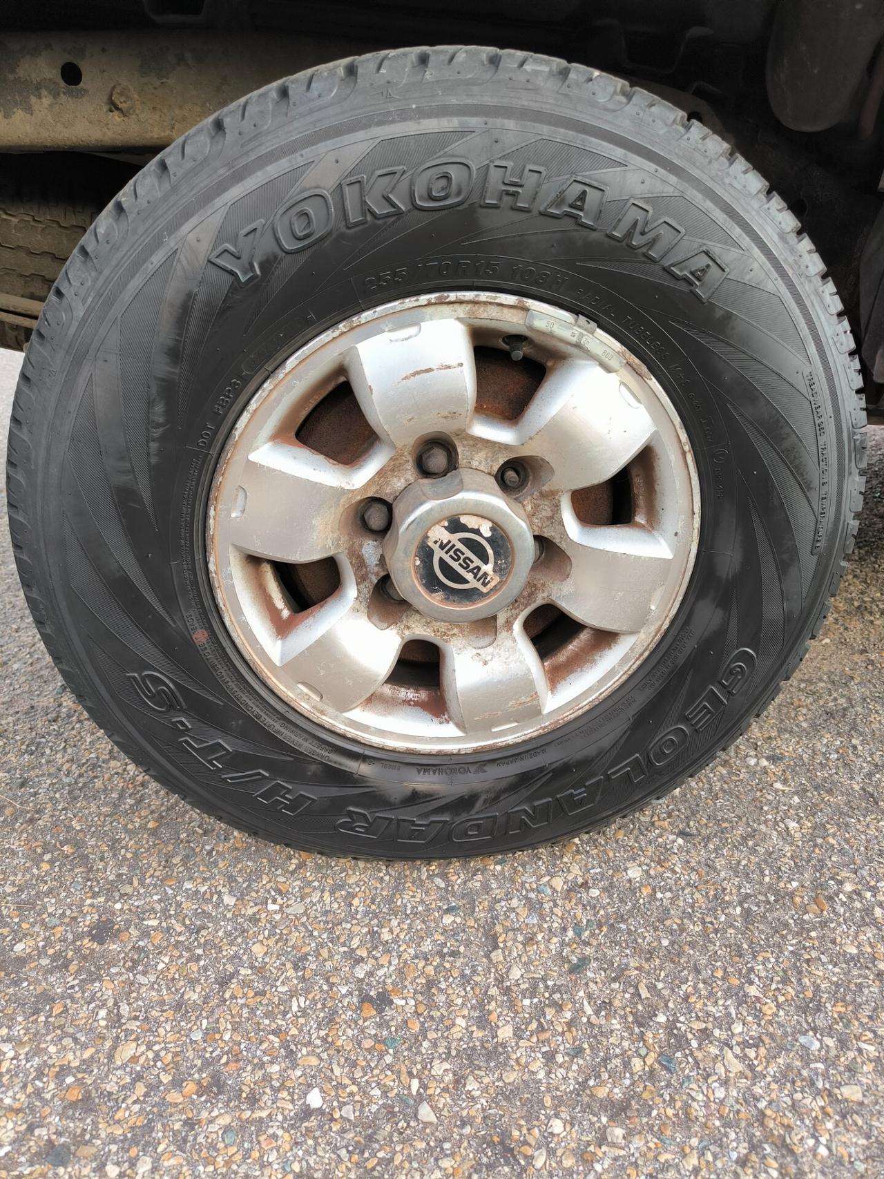 Nissan Pick Up 2.5 TD 4 porte Double Cab Navara