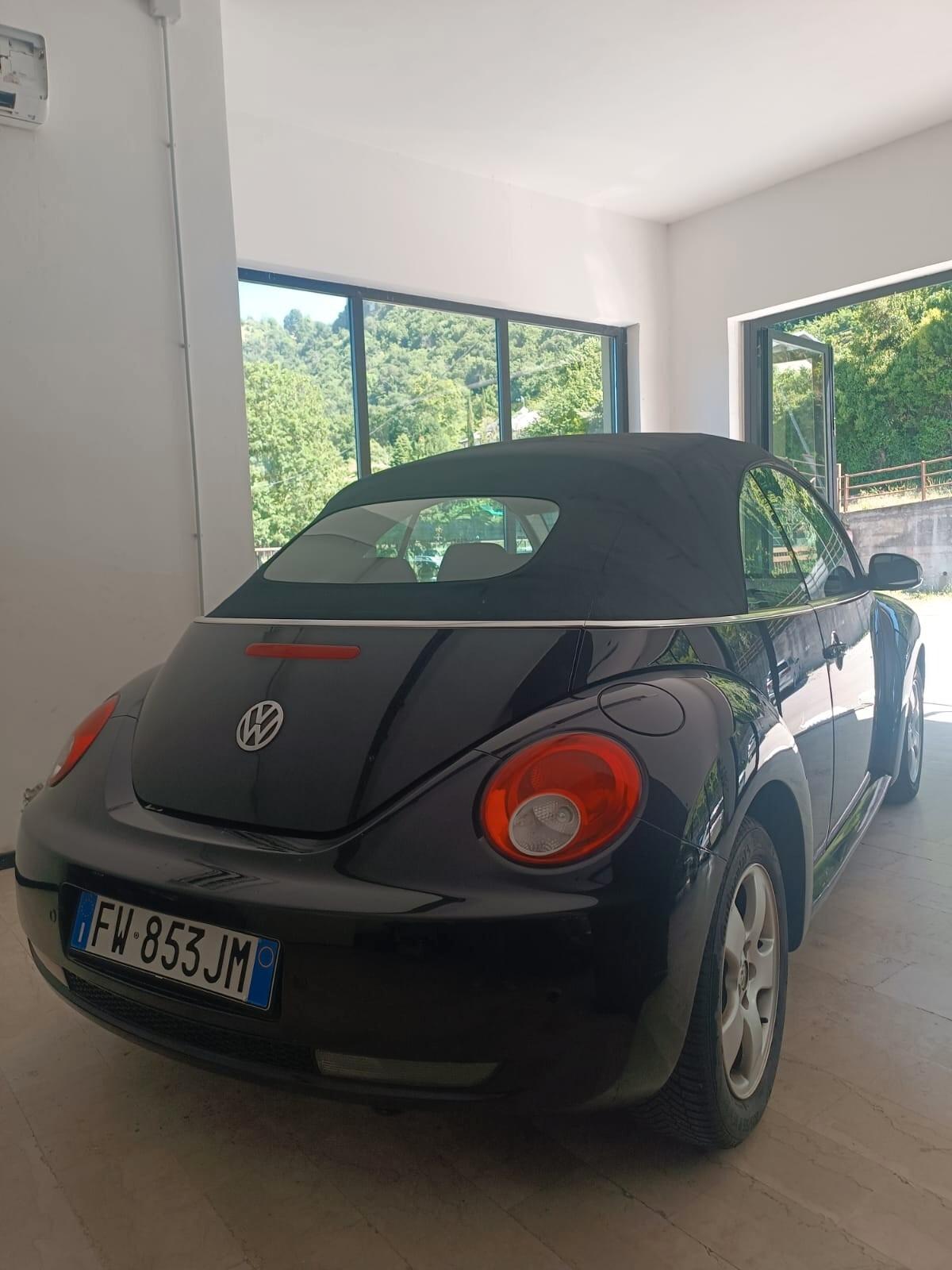 Volkswagen New Beetle 1.4 16V Cabrio OK NEOPATENTATI