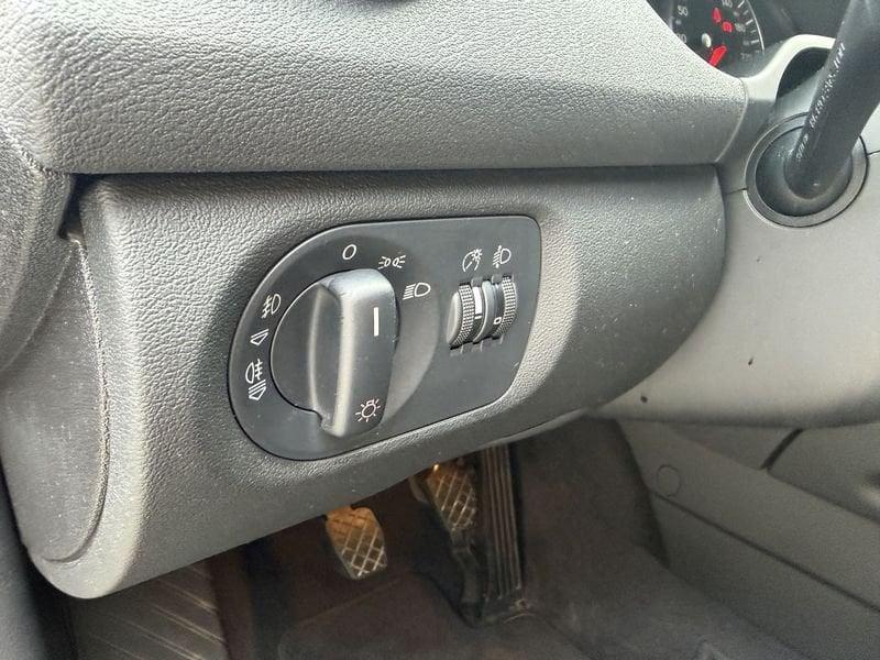 Audi A3 A3 Sportback 1.6 FSI Ambition IDONEA NEOPATENTATI