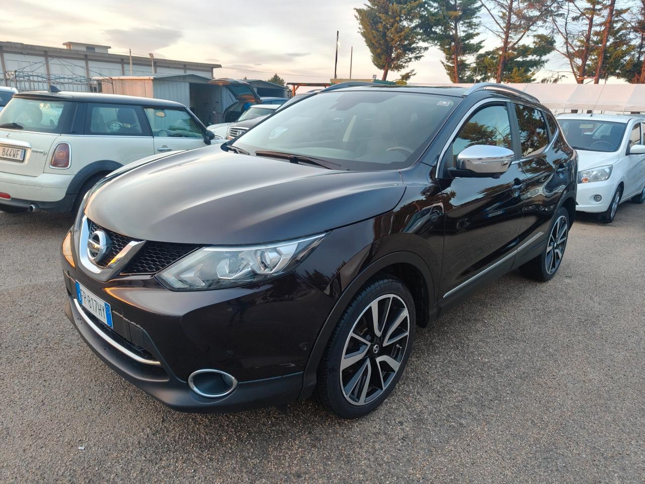 Nissan Qashqai 1.5dCi N-tec/pelle/360/tetto