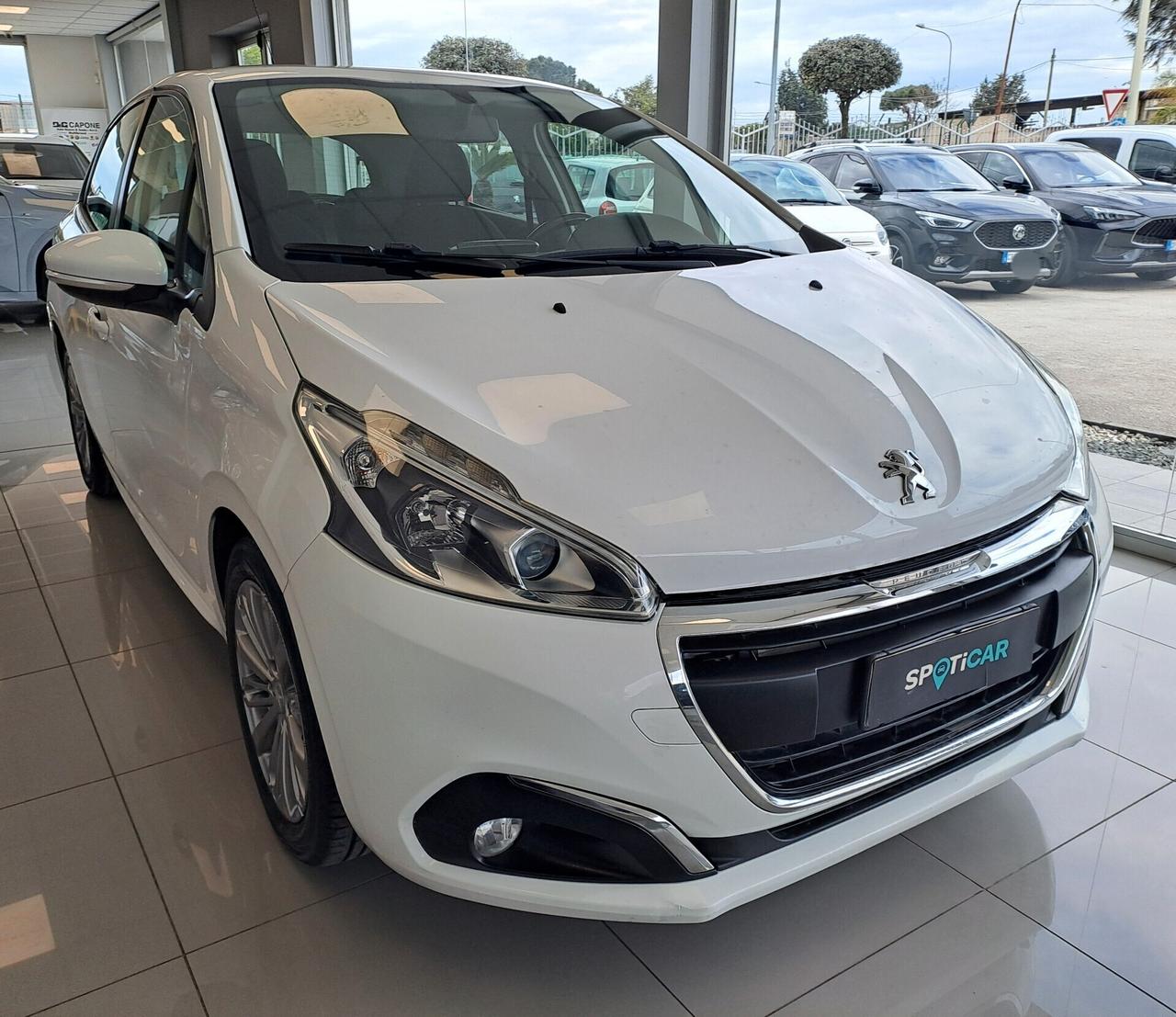 Peugeot 208 BlueHDi 75 5 porte Allure 2018