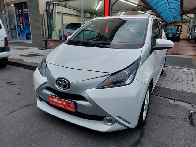 Toyota Aygo 1.0 VVT-i 69 CV 5 porte x-pure