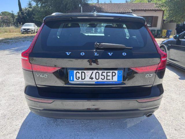 VOLVO V60 D3 AWD Geartronic R-design N1 - AUTOCARRO