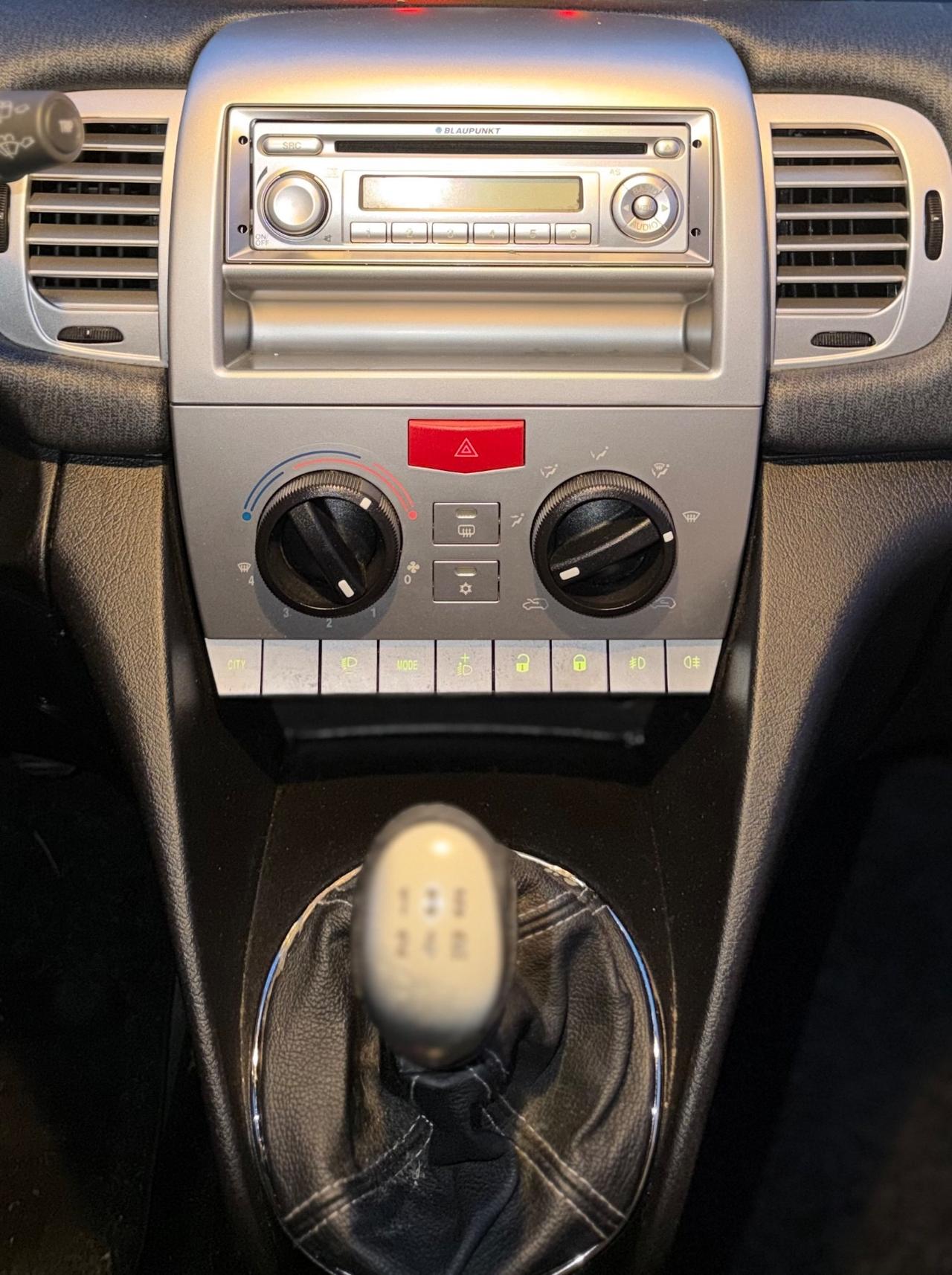 Lancia Ypsilon 1.2 GPL (120.000KM) NEOPATENTATI