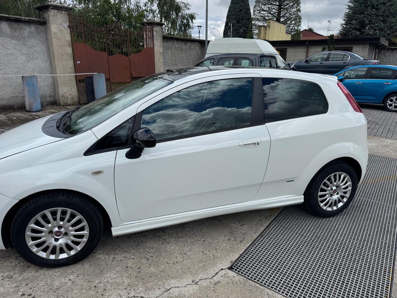 Fiat Grande Punto 1.4 3 porte Sport neopatentato