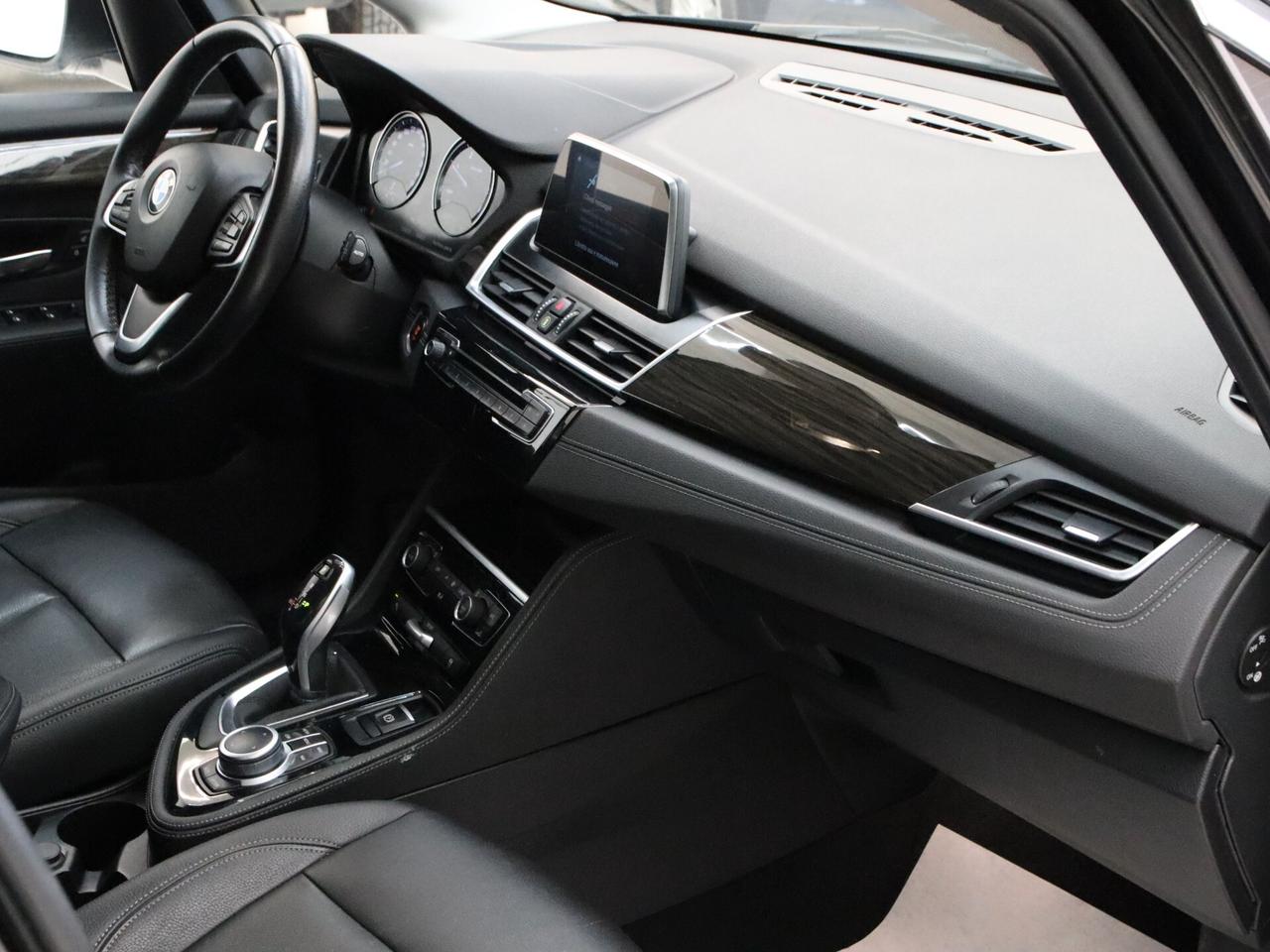 BMW 216 Serie 2 F45 2020 Active Tourer 216d Sport auto