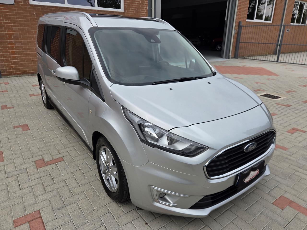 Ford Tourneo Connect Gran 1.5 EcoBlue 120 CV aut. Titanium