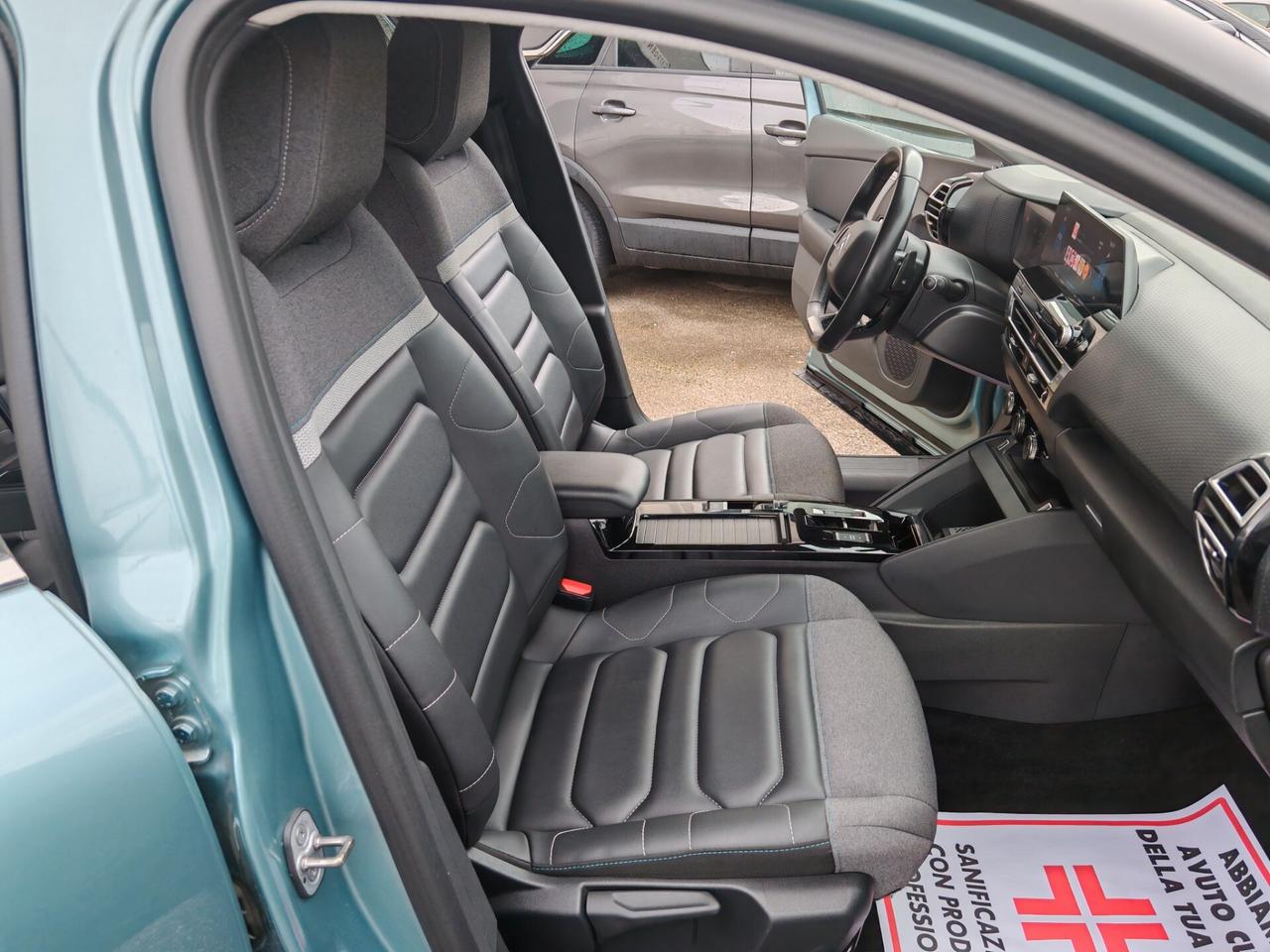Citroen C4 PureTech 130 S&S EAT8 Shine