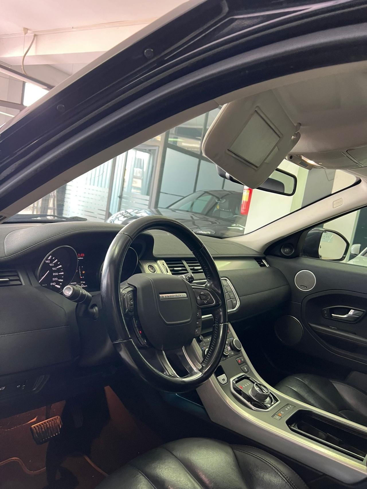 Land Rover Range Evoque 2.2 TD4 5p. Dynamic