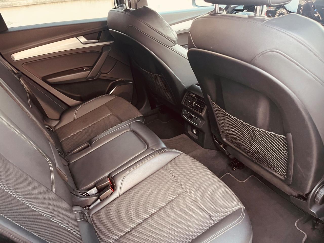 Audi Q5 SPORTBACK 40 TDI 204 CV S-LINE BLACK LINE QUATTRO