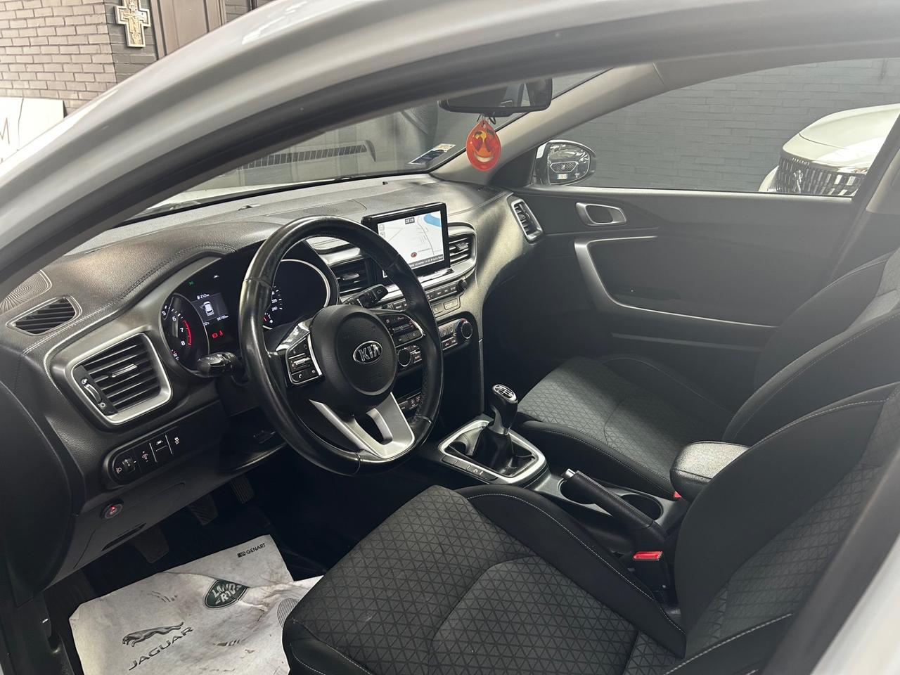 Kia Ceed 1.4 MPi GPL 5p. Neopatentati