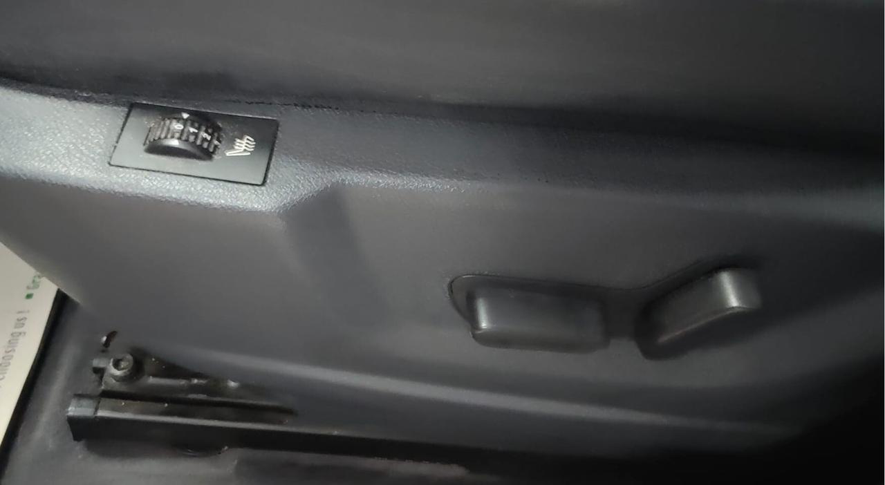 Peugeot 3008 HYbrid4