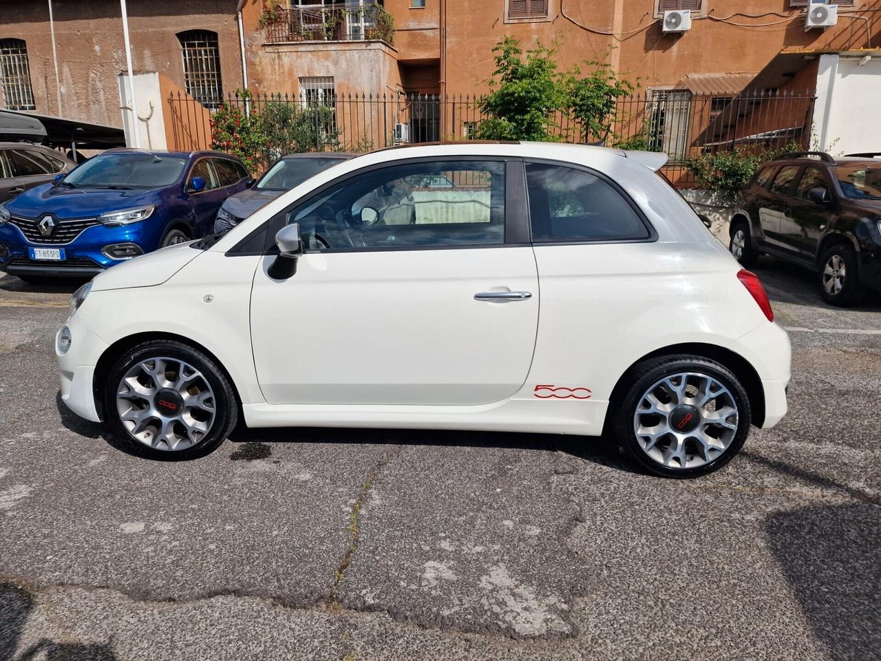 Fiat 500 1.0 Hybrid Rockstar