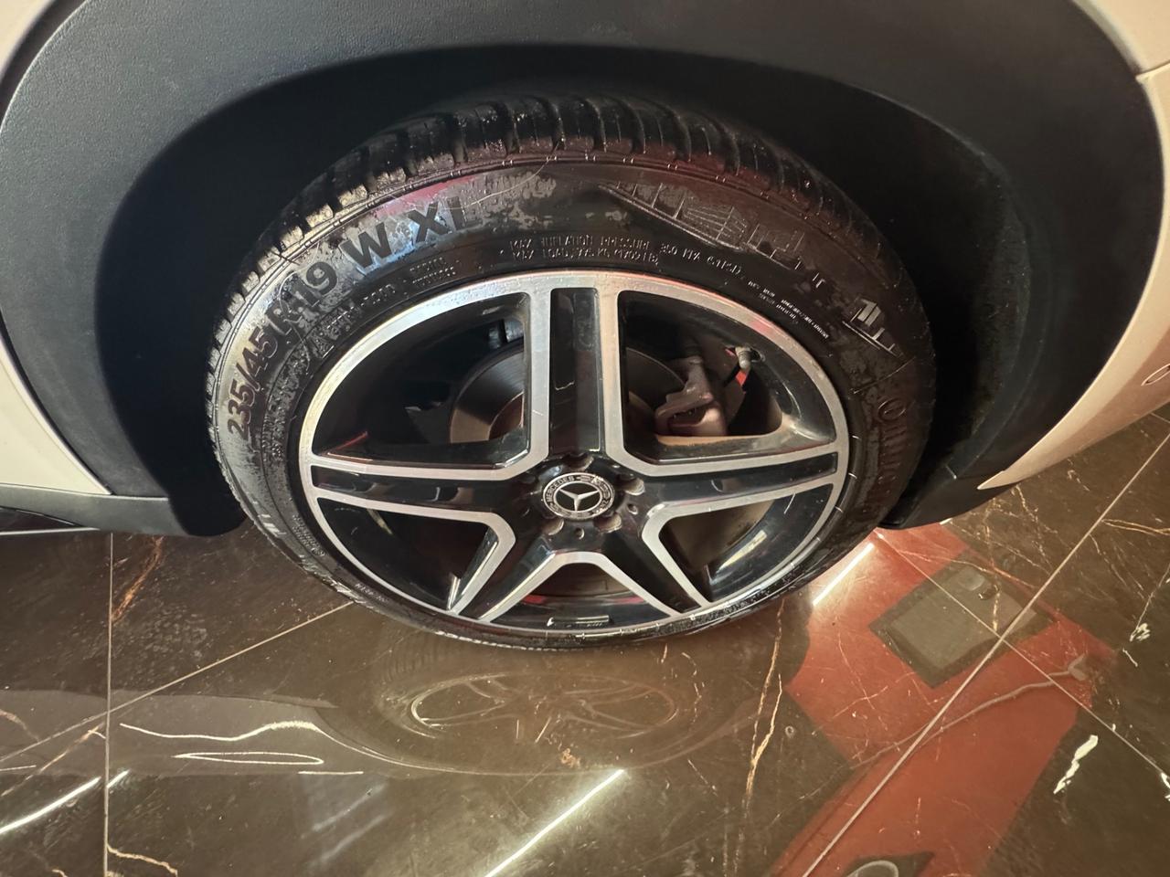Mercedes-benz GLA 200 180 d Automatic Premium