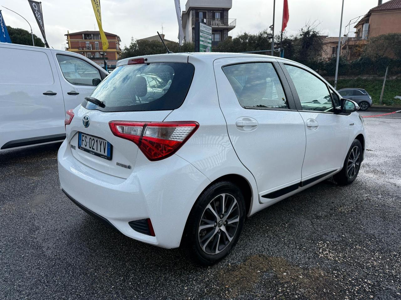 Toyota Yaris Hybrid **UNICO PROPRIETARIO**