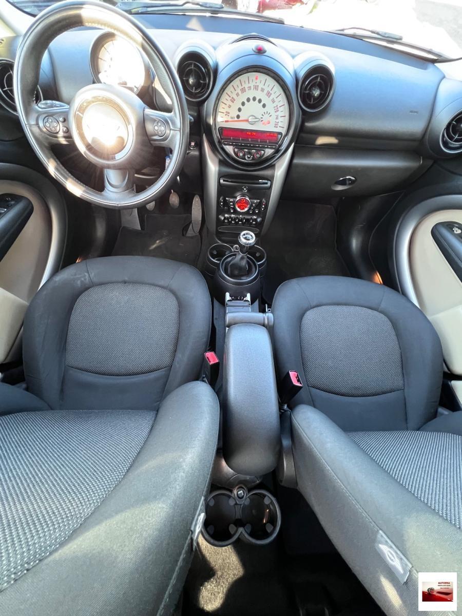 MINI - Countryman - Cooper D