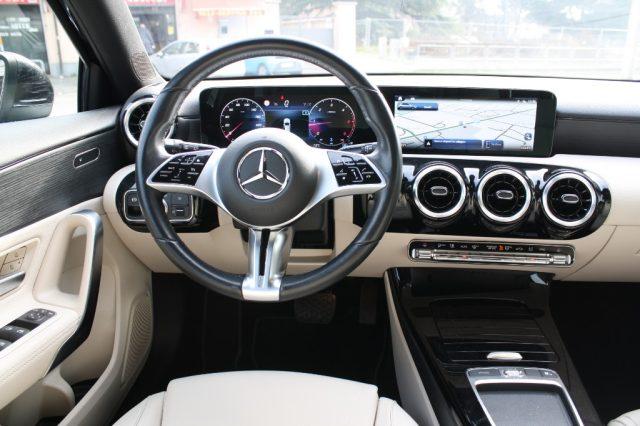 MERCEDES-BENZ A 180 d Automatic Progressive Advanced