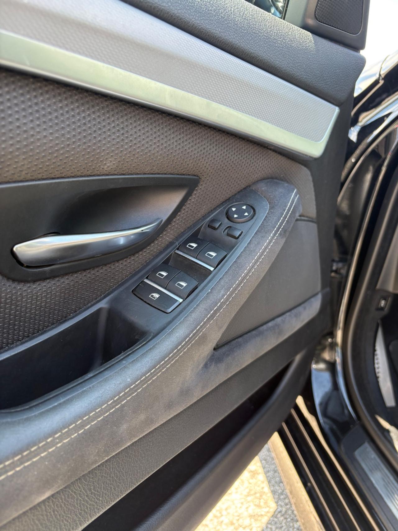 Bmw 525 525d Touring Luxury allestimento MSPORT aut.