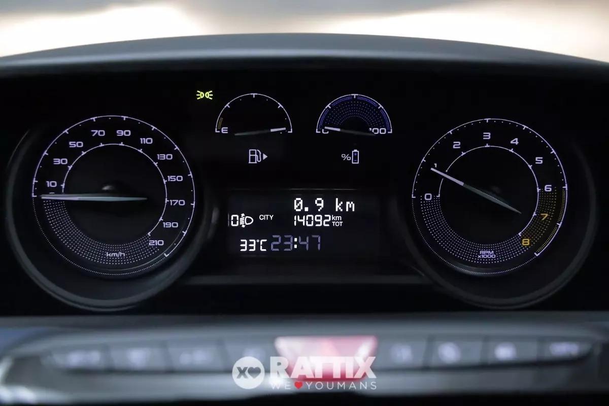 Lancia Ypsilon 1.0 Firefly Hybrid 70CV Platino