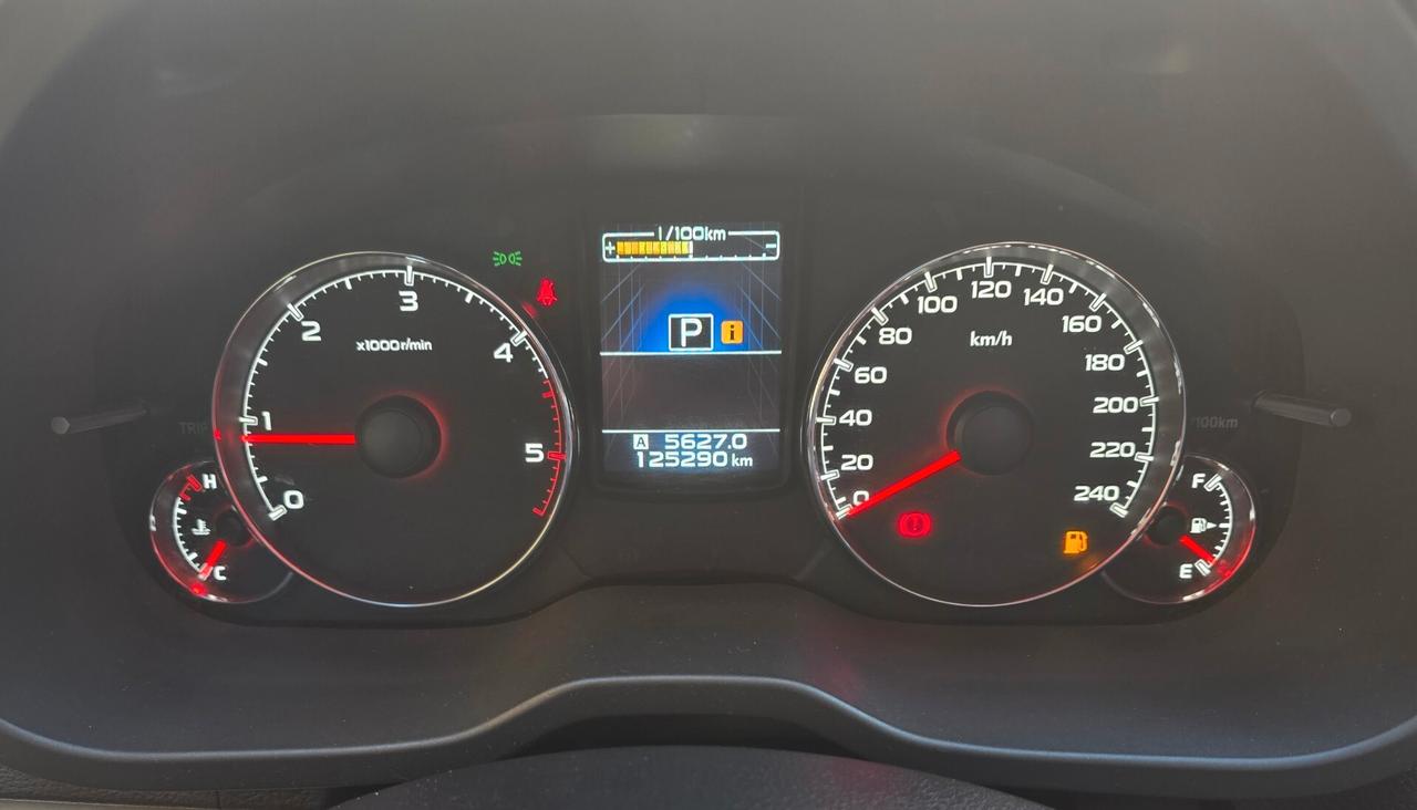 Subaru OUTBACK 2.0D CVT Trend Lineartronic