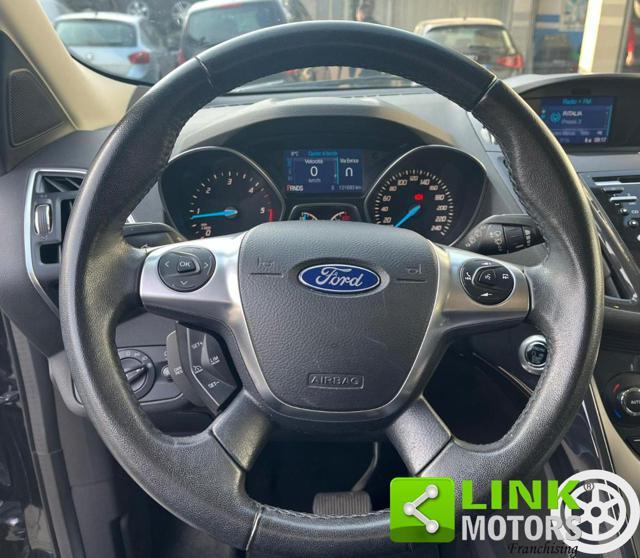FORD Kuga 2.0 TDCI 163 CV 4WD Powershift Titanium