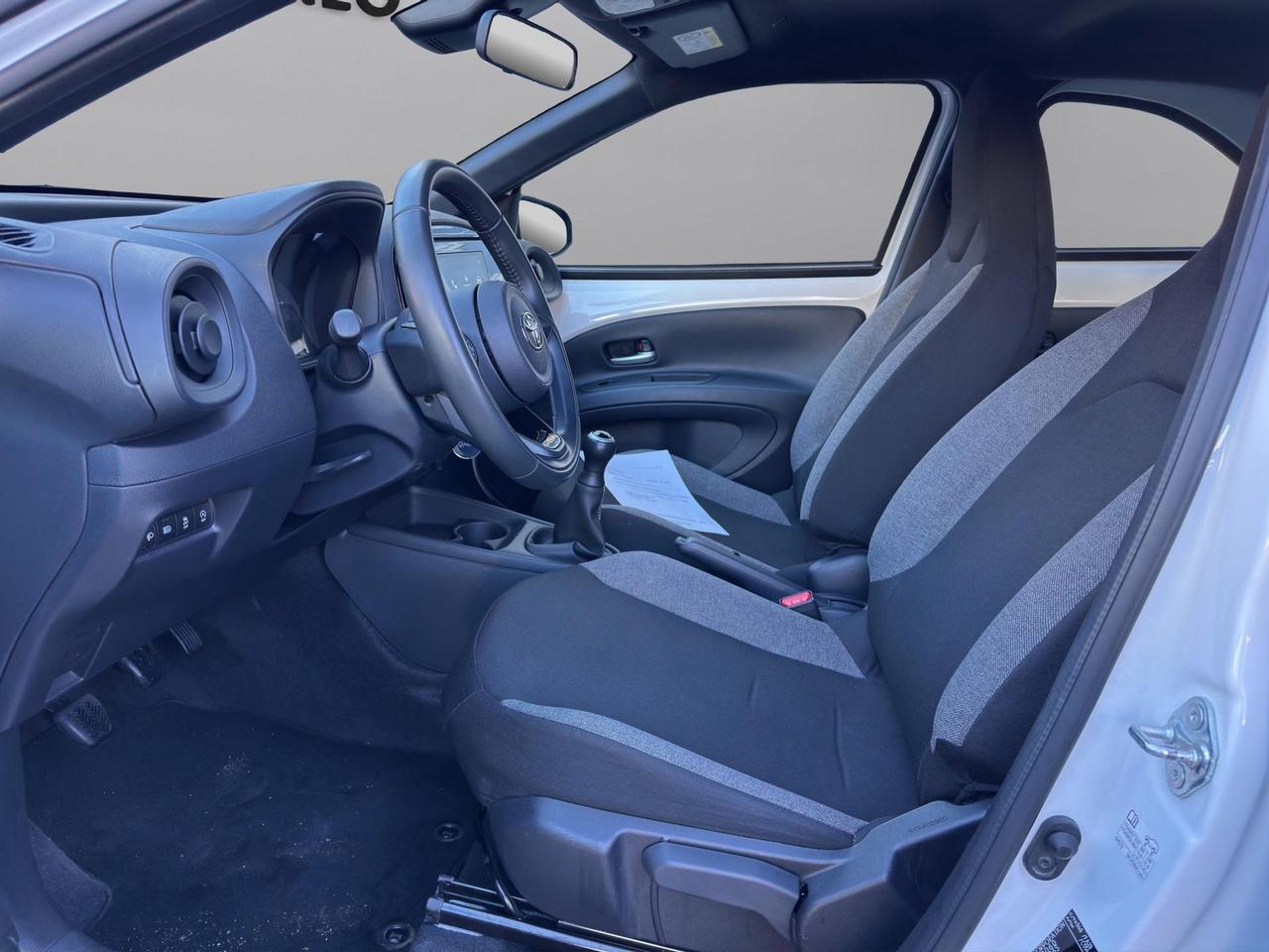 Toyota Aygo X 1.0 Active 72cv