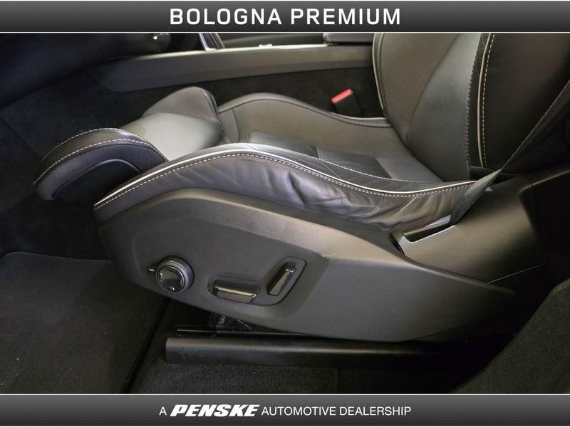 Volvo XC60 XC60 B4 (d) Geartronic R-design
