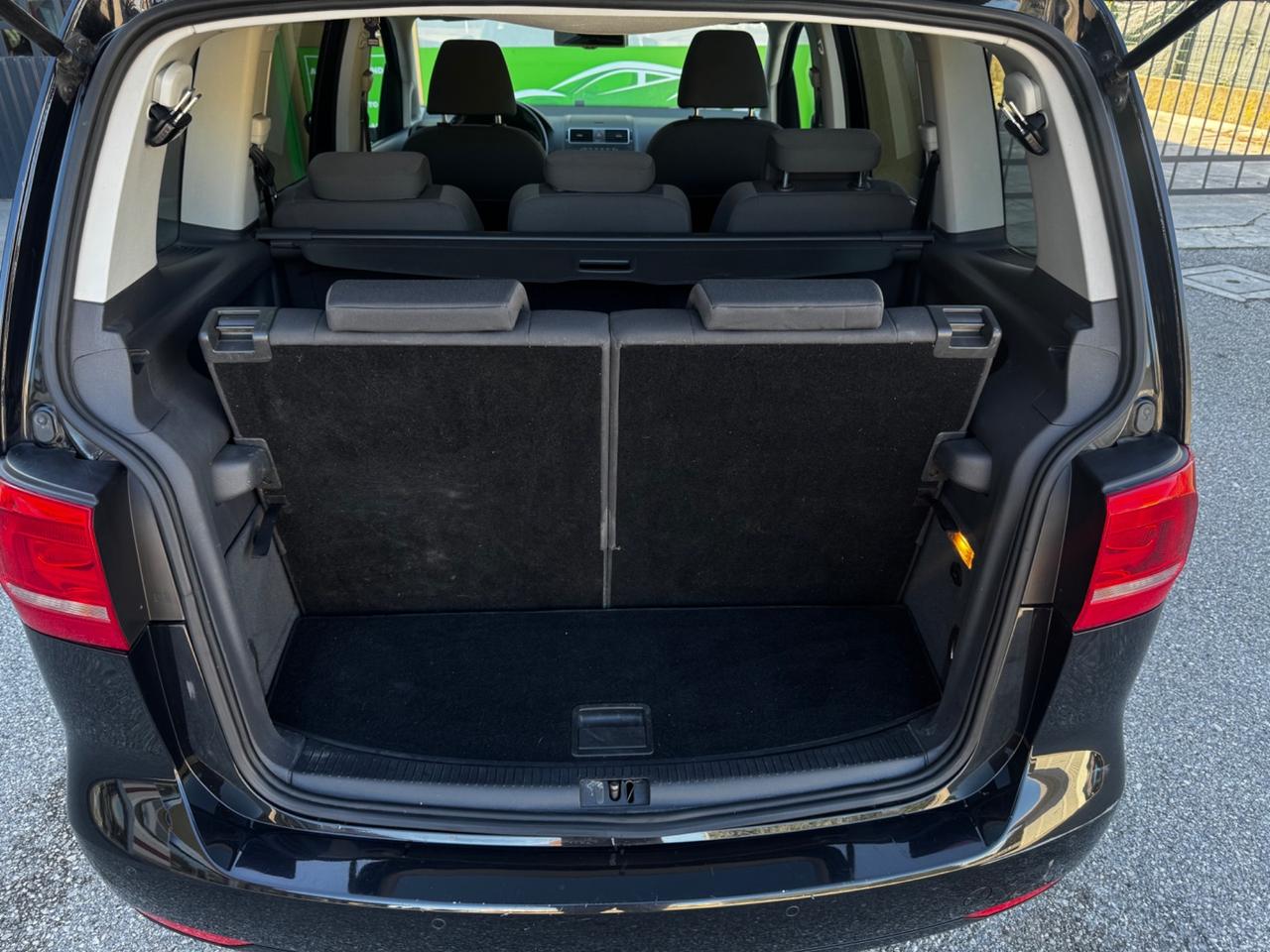 Volkswagen Touran 2.0 TDI 140 CV Highline 7 posti