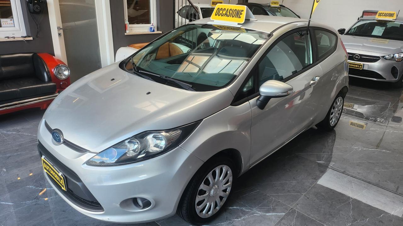 Ford Fiesta 1.2 82CV 3 porte Titanium