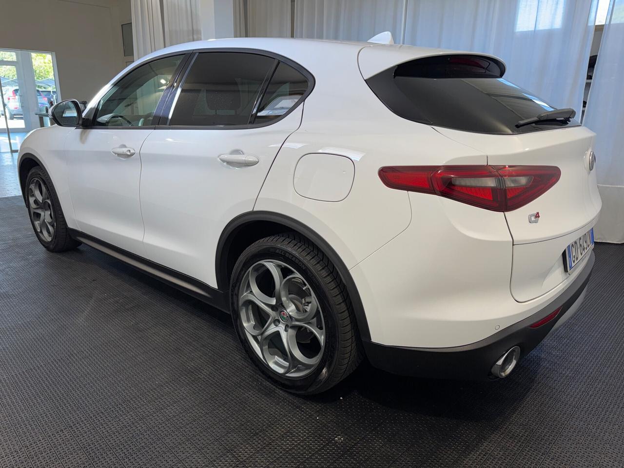 Alfa Romeo Stelvio 2.2 Turbodiesel 190 CV AT8 Q4