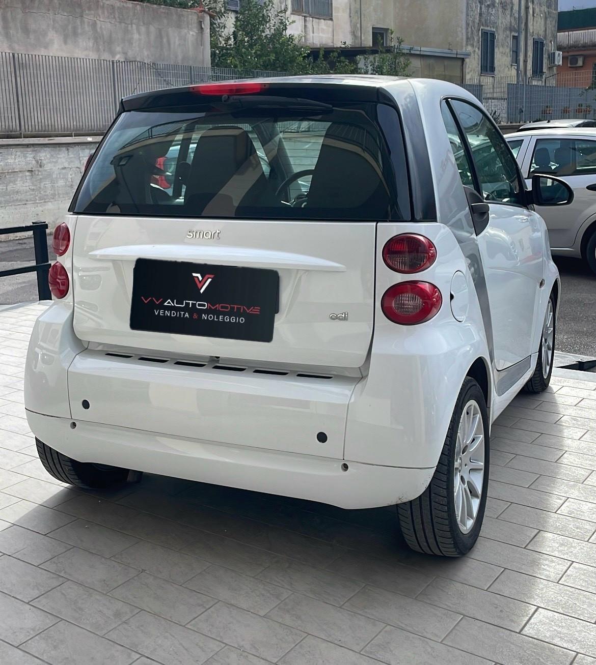 Smart ForTwo 800 40 kW coupé passion cdi