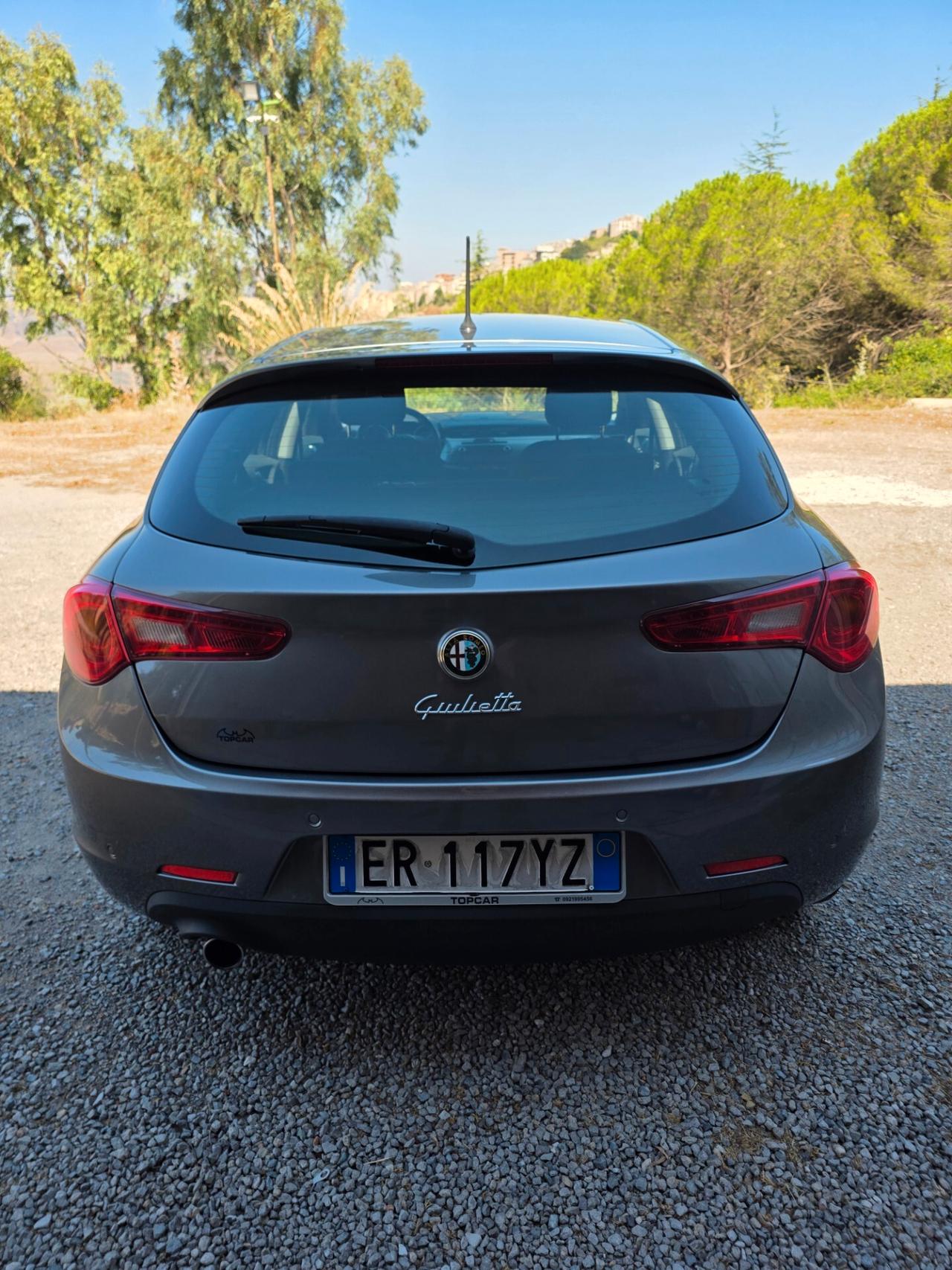 Alfa Romeo Giulietta 1.6 JTDm-2 105 CV Distinctive