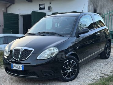 Lancia YPSILON 1.2 NEOPAT KMCERT