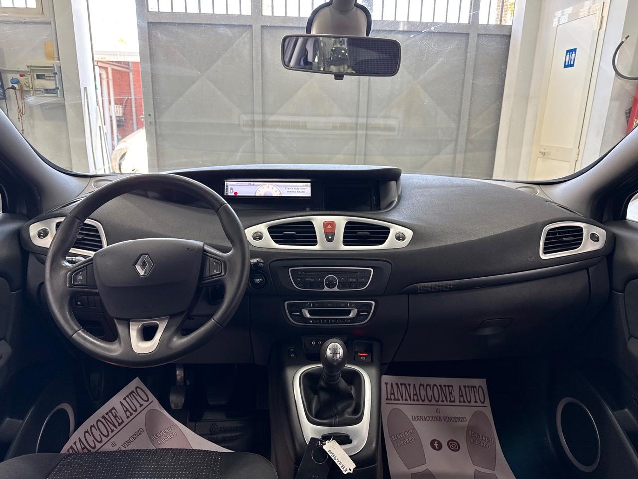 Renault Scenic xmod 1.5 dci