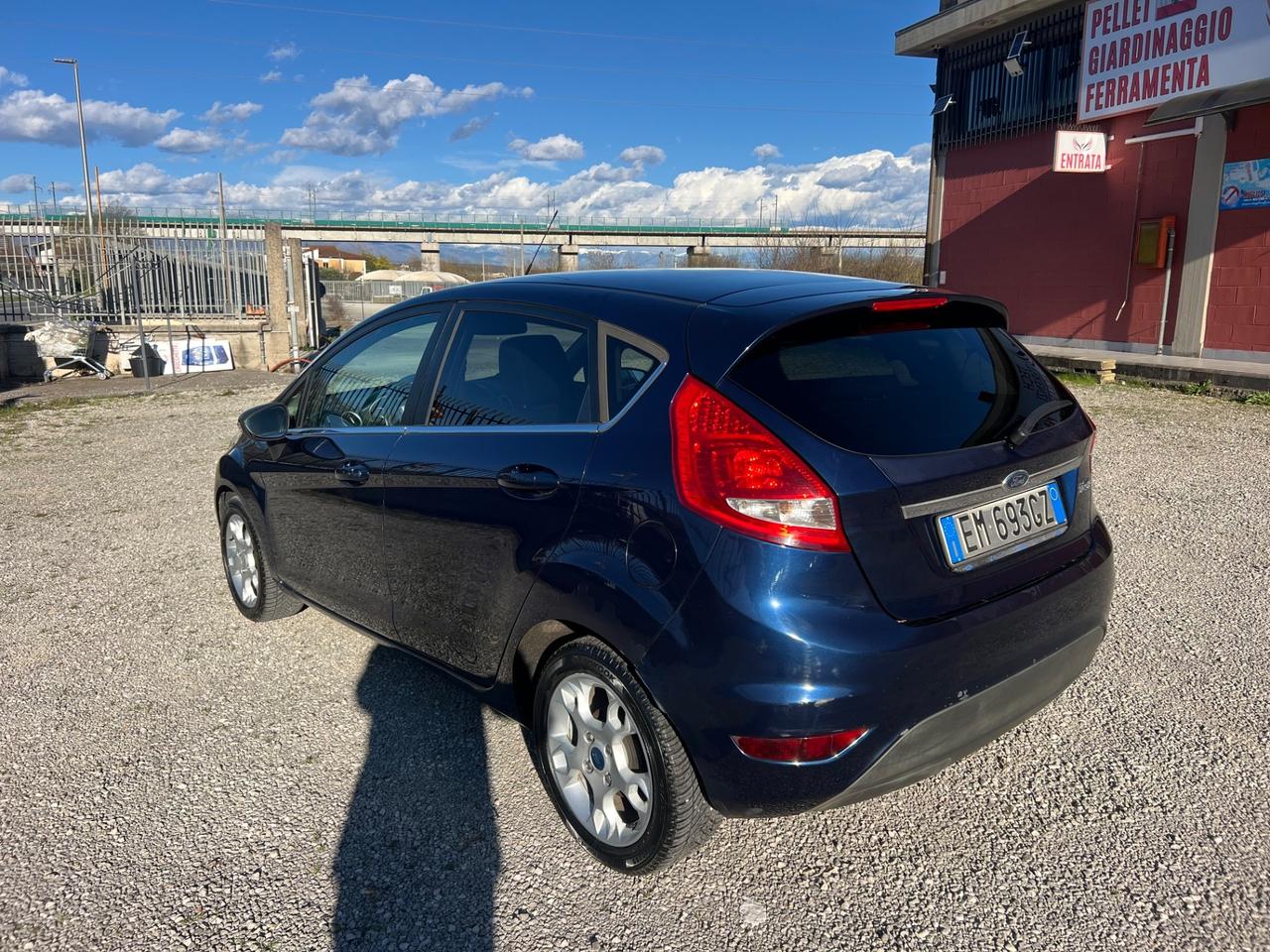 Ford Fiesta 1.4 TDCi 70CV 5 porte Titanium