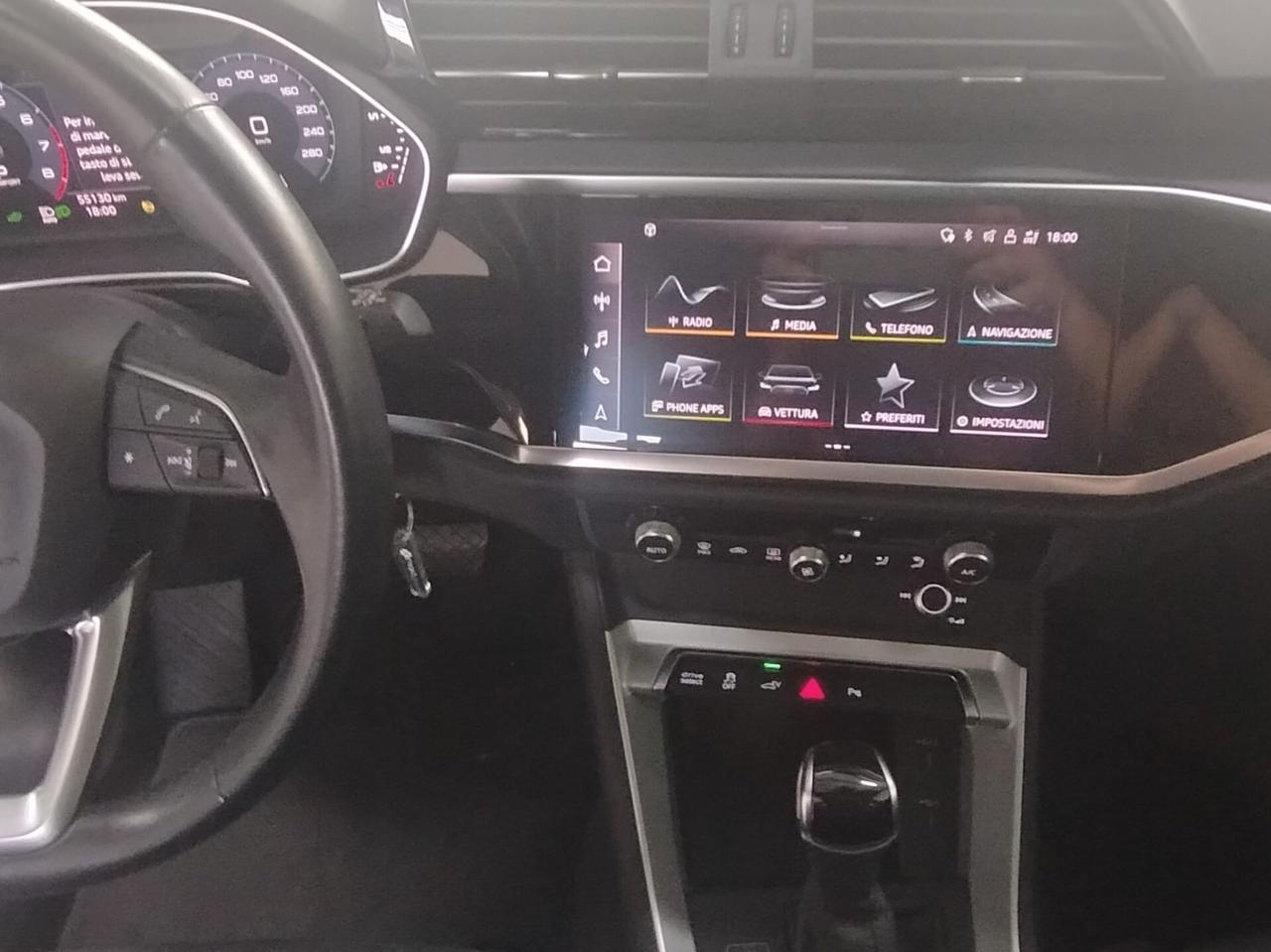 Audi Q3 SPB 45 TFSI e S tronic Business Plus