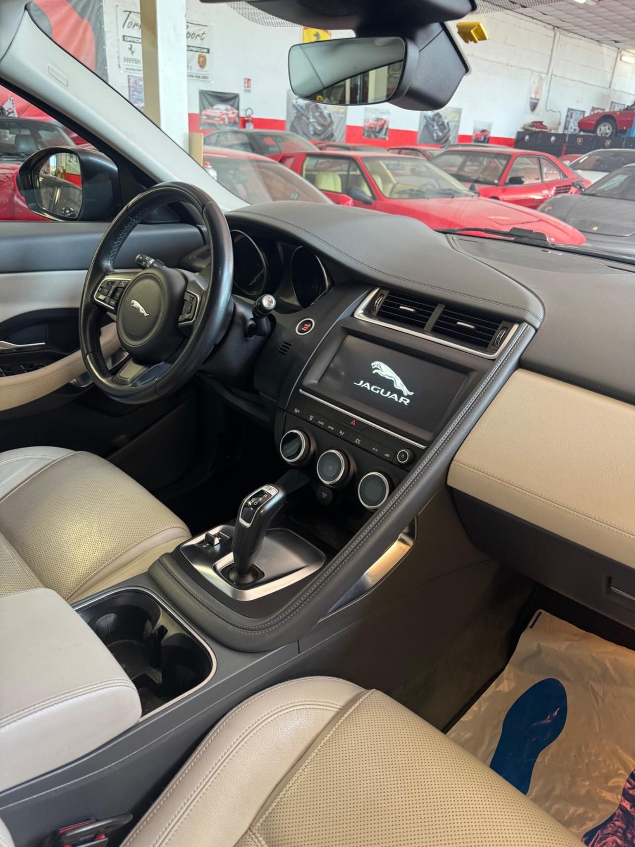 Jaguar E-Pace 2.0D 150 CV PERMUTE