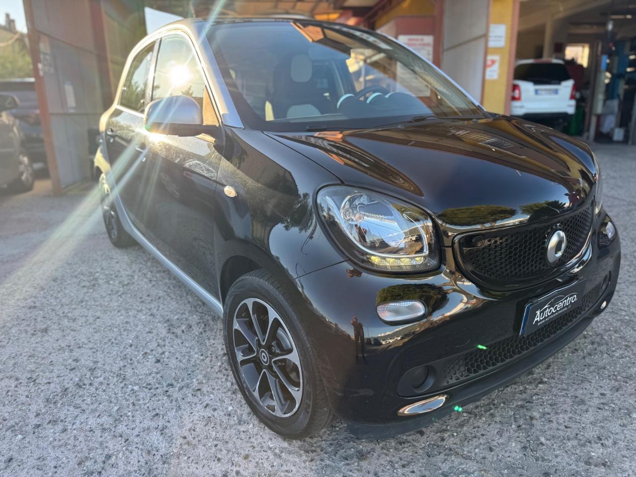 Smart ForFour 70 1.0 Passion