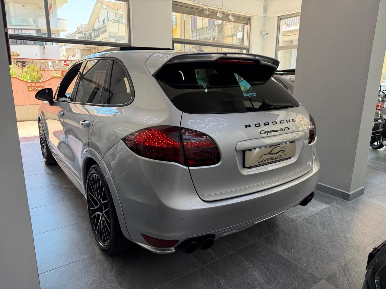 Porsche Cayenne 4.8 GTS
