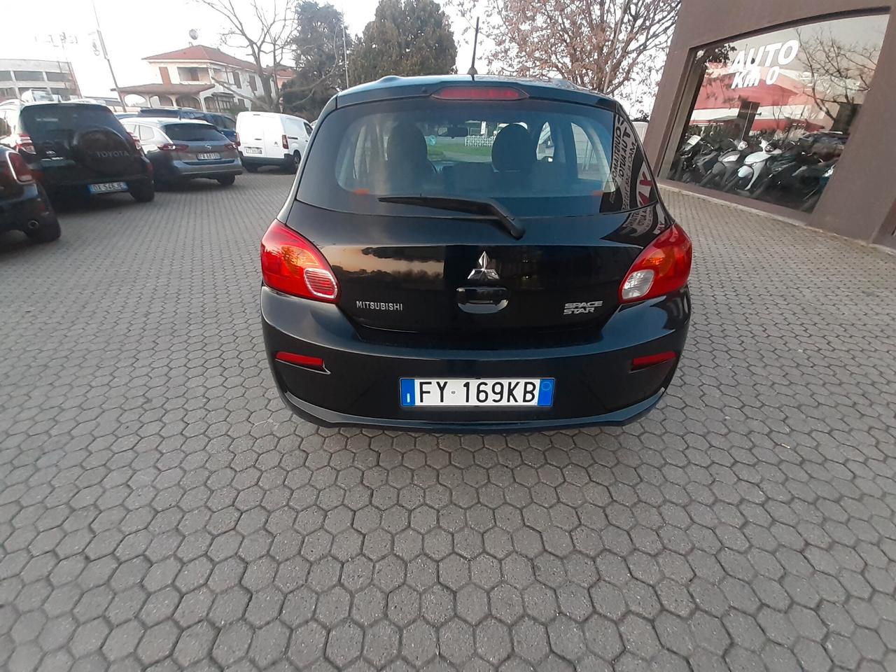 Mitsubishi Space Star 1.0 Invite