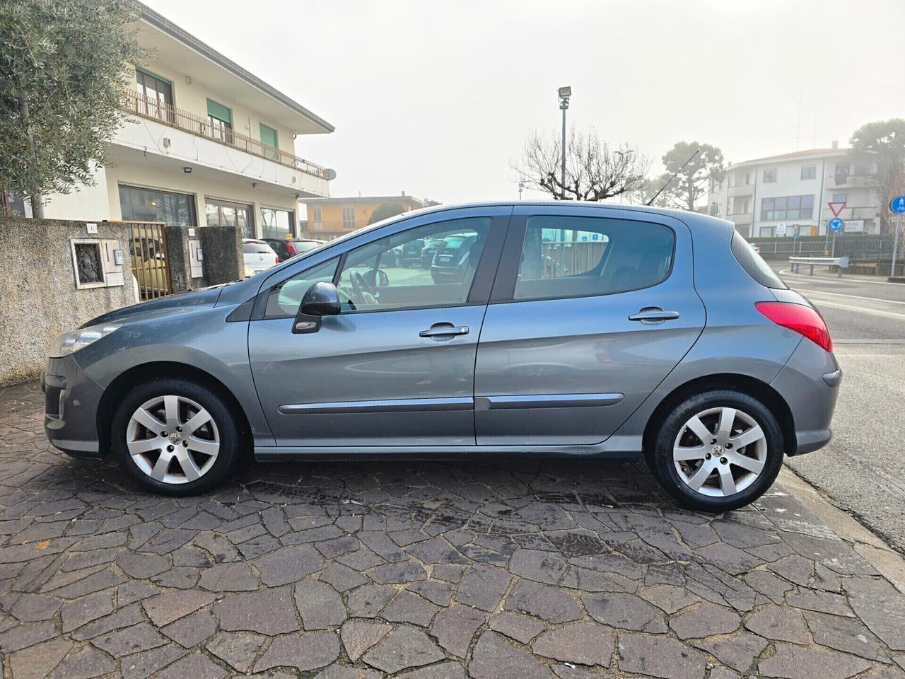 Peugeot 308 1.6 DIESEL UNICO PEOP ANNO 10/2009
