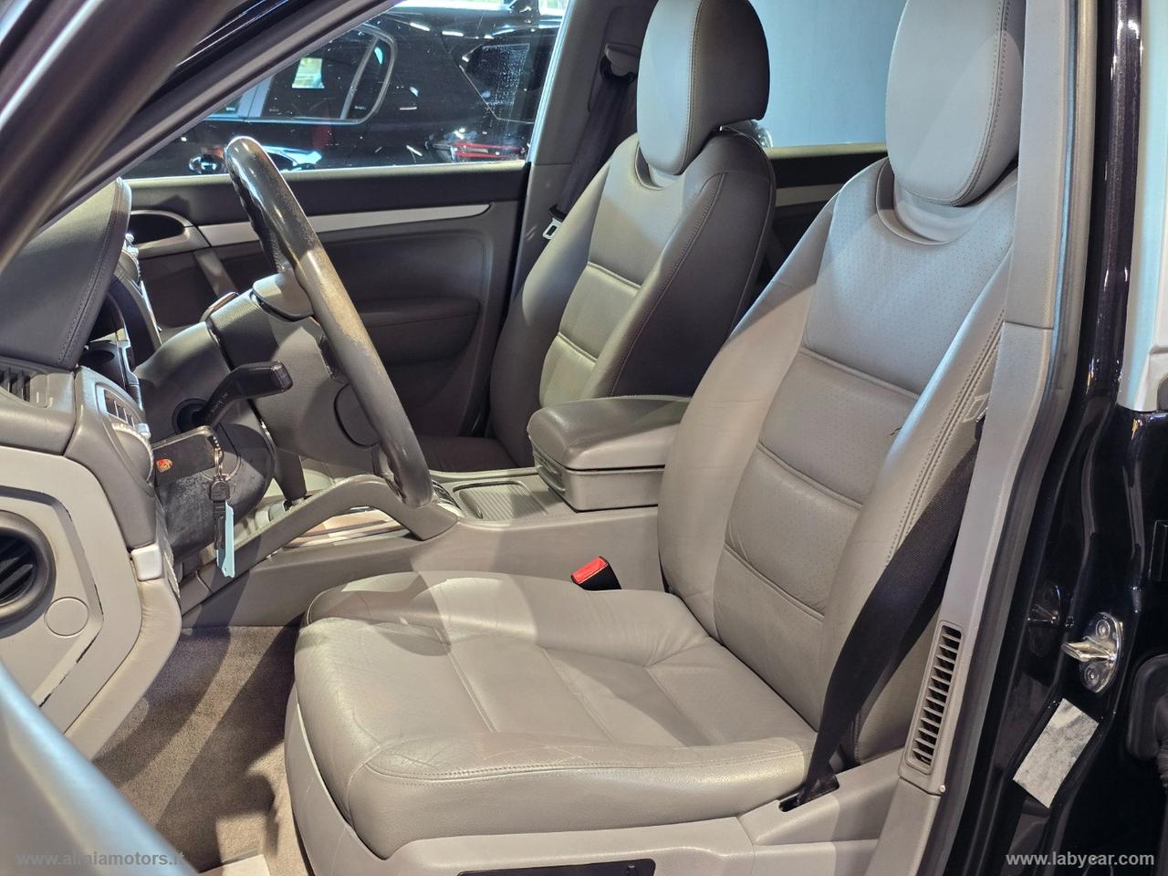 PORSCHE Cayenne S
