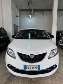 Lancia Ypsilon 1.2 69 CV 5 porte Platinum