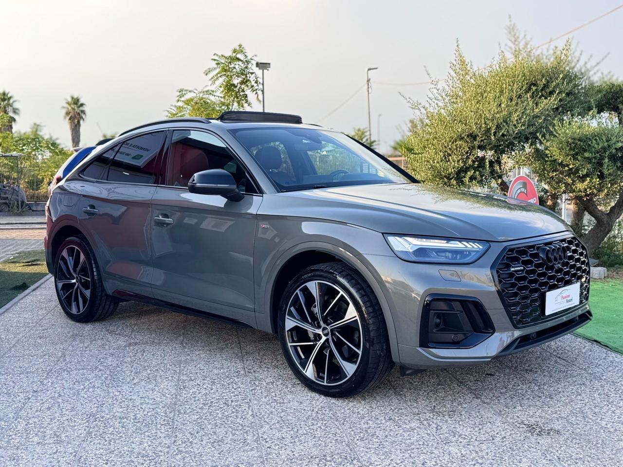 Audi Q5 SPB 40 TDI quattro S tronic Identity Black + tetto